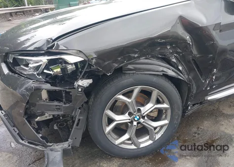 2023 BMW X3 xDrive30I z USA, uszkodzony, nr VIN 5UX53DP05P9R38820